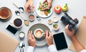 Read more about the article ক্ষুধার ঠাকুর কথাটির অর্থ কি? বিস্তারিত ব্যাখ্যা এবং বিশ্লেষণ